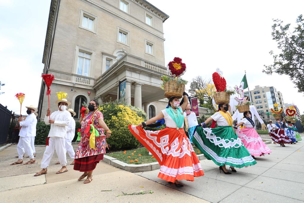 Comienza mes de oaxaca en washington d. C la revista del sureste mx Fcrys5Jwyaes2Nd