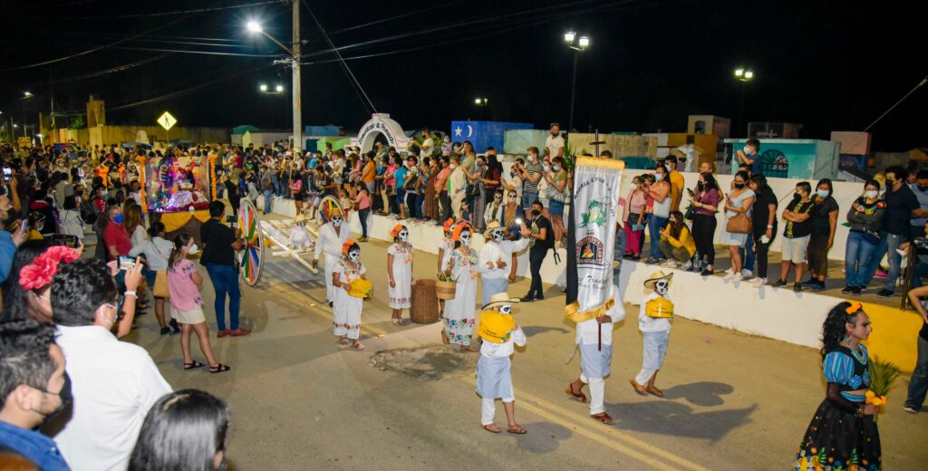 Layda sansores acude a festival de día de muertos en pomuch la revista del sureste mx Fdg N3Kxmaifgcq