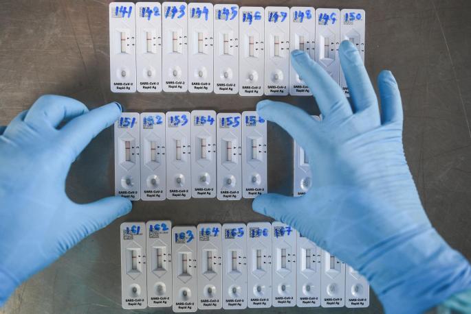 Detectan nueva variante “Deltacron” En Chipre se encontró una cepa del virus SarsCoV2 que combina las variantes Delta y Ómicron a la denominaron “Deltacron”. https://larevistadelsureste.com Detectan nueva variante “Deltacron” En Chipre se encontró una cepa del virus SarsCoV2 que combina las variantes Delta y Ómicron a la denominaron “Deltacron”. https://larevistadelsureste.com