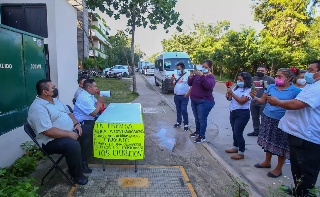 Hotel de tulum prohíbe a sus empleados hablar en lengua maya la revista del sureste mx Mesa Ayuda