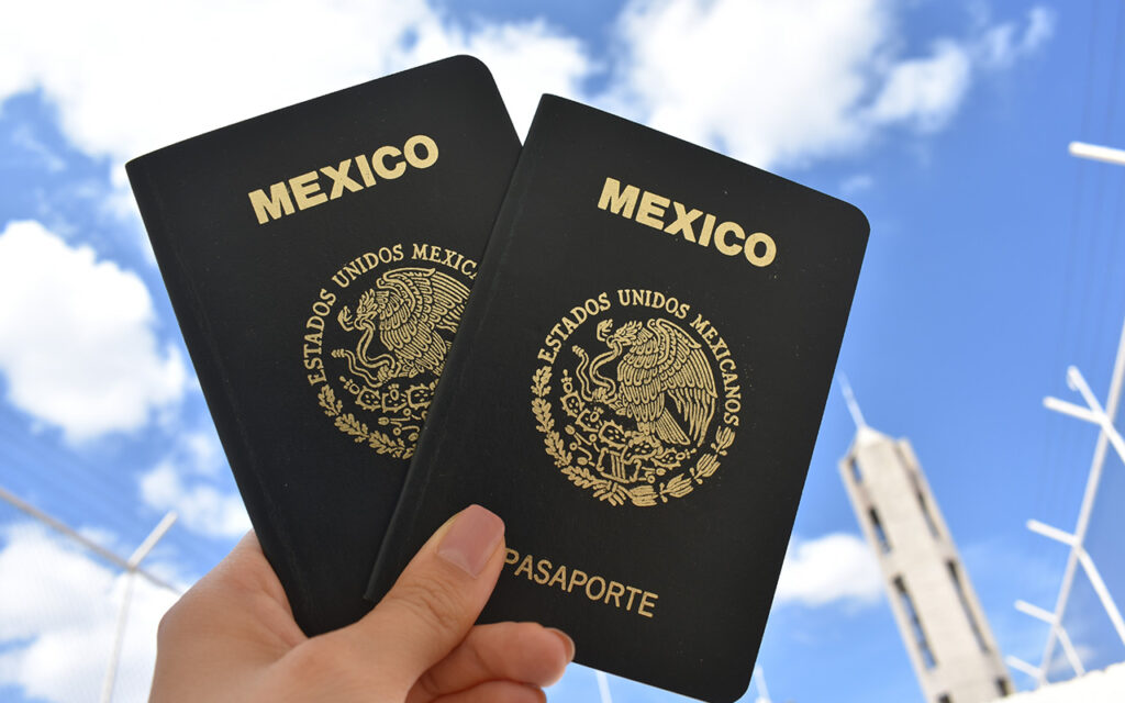 ¿Cómo Tramitar El Pasaporte Mexicano Este 2022? La Secretaría De Relaciones Exteriores (Sre) Aumentó El Costo Para Tramitar El Pasaporte En 2022 Bajo El Argumento De Que Ahora Las Delegaciones Emitirán El Pasaporte Electrónico. Https://Larevistadelsureste.com