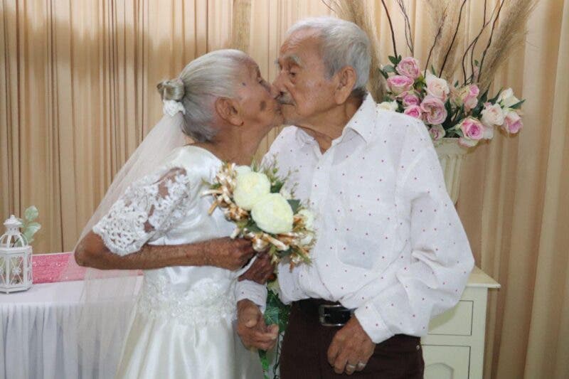 Abuelitos de 90 años se casan en bacalar la revista del sureste mx Don Eustacio Y Dona Lucia Se Casan En Bacalar 3