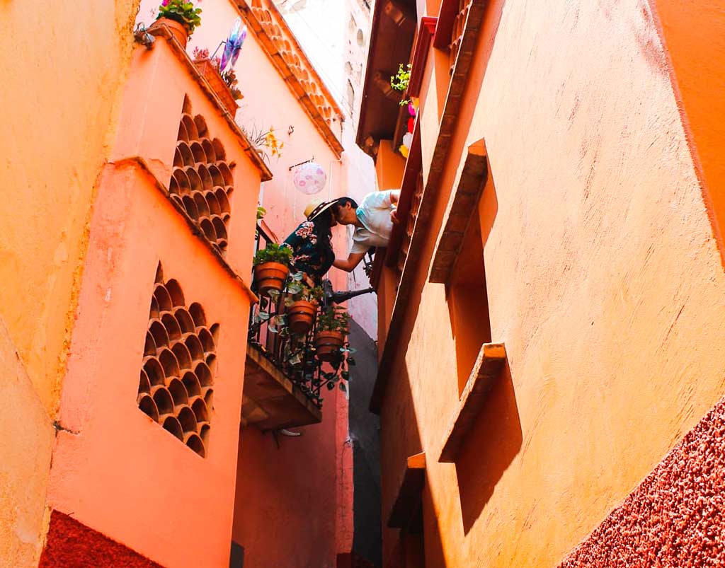 Top 12 lugares más memorables en méxico para pedir matrimonio la revista del sureste mx Callejon1