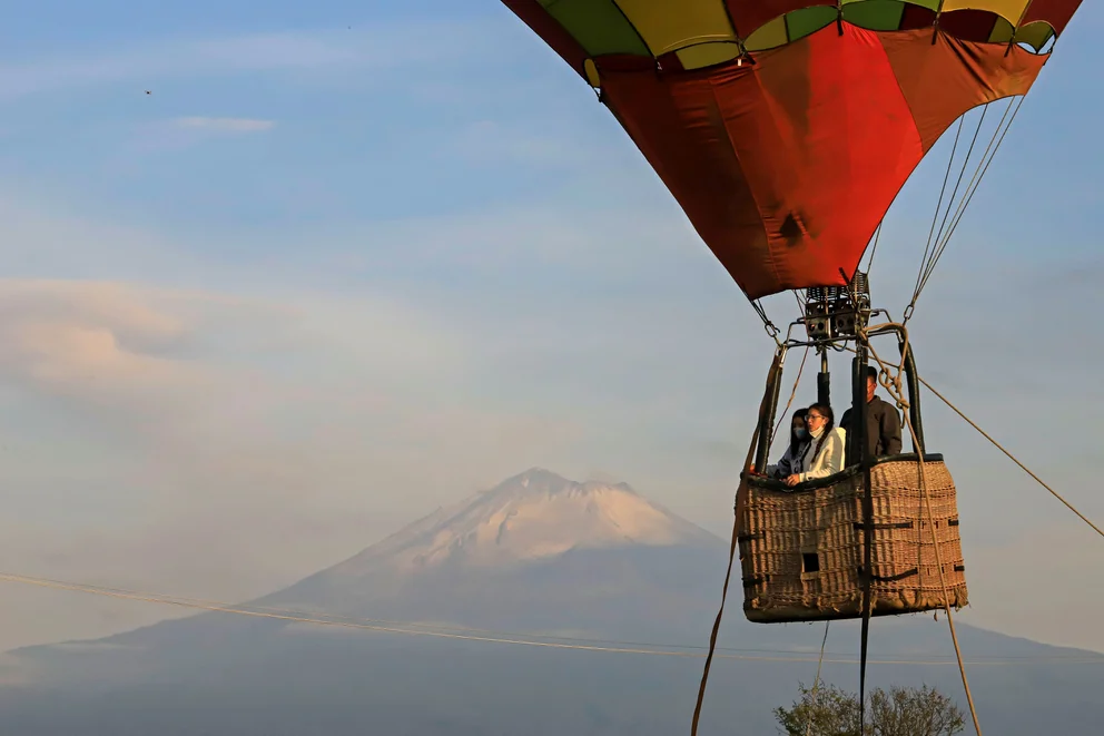 Conoce los 4 pueblos mágicos ideales para un romántico recorrido en globo la revista del sureste mx Globo